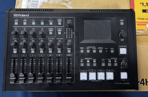 Roland - VR-4HD